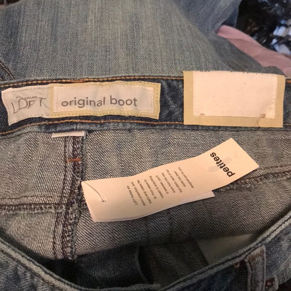 Ann Taylor LOFT original bootcut jeans - Picture 3 of 6